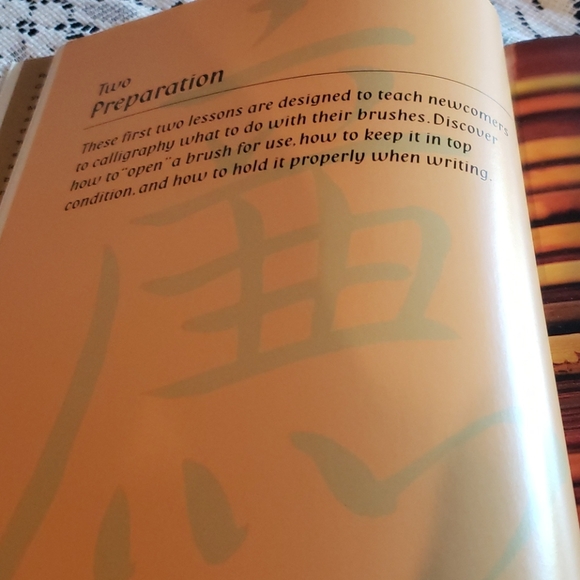 Chinese Calligraphy Made Easy Book. - Picture 5 of 8